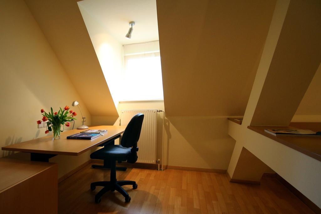 Apartments Villa Boltez Kranj Room photo